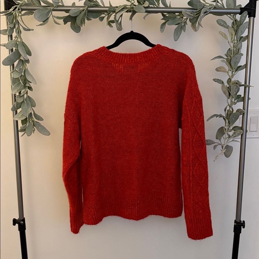 Old Navy sweater - Picture 3 of 3